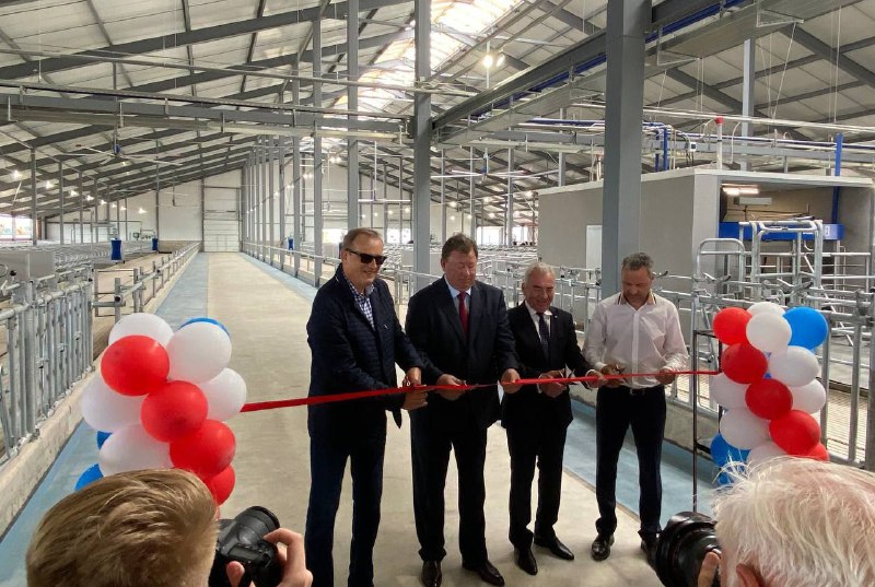 В Ленобласти появился новый роботизированный молочный комплекс